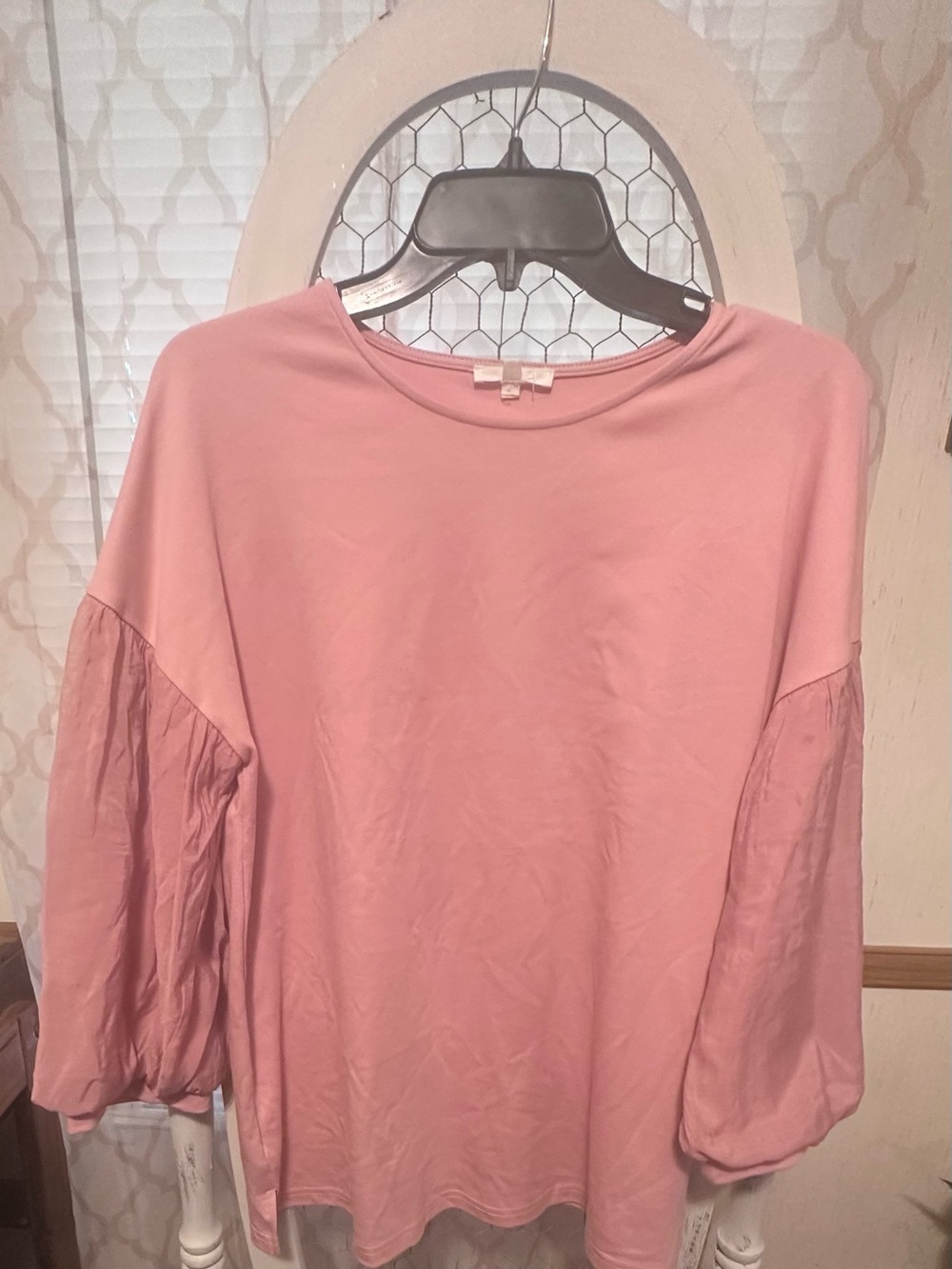 Women's Blush Pink Balloon-Sleeve Blouse